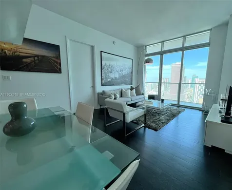 55 SE 6th Street Miami FL 33131