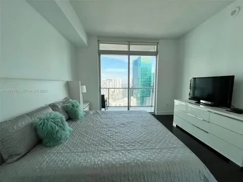 55 SE 6th Street Miami FL 33131