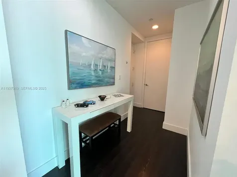 55 SE 6th Street Miami FL 33131
