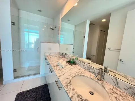 55 SE 6th Street Miami FL 33131