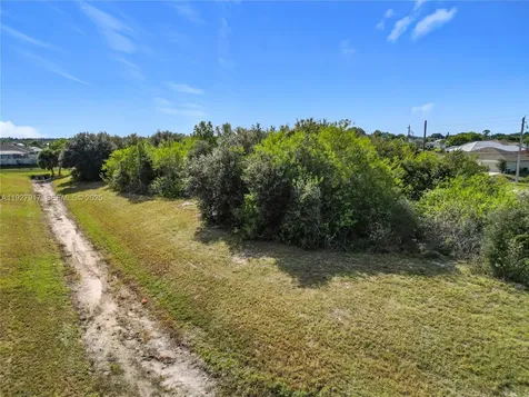 4325 SW Port Street Lucie Street Port St. Lucie FL 34953