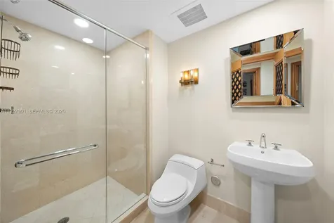 17875 Collins Avenue Sunny Isles Beach FL 33160