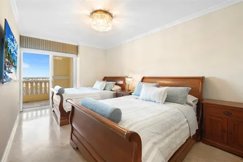 17875 Collins Avenue Sunny Isles Beach FL 33160