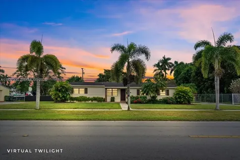 232 NW 15th Street Homestead FL 33030