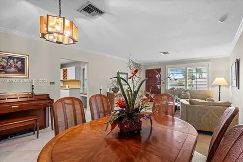 232 NW 15th Street Homestead FL 33030