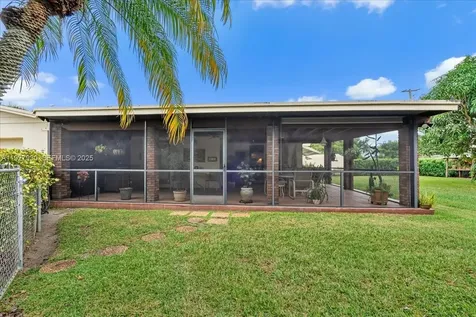 232 NW 15th Street Homestead FL 33030