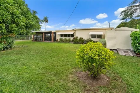 232 NW 15th Street Homestead FL 33030
