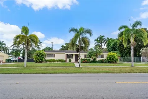 232 NW 15th Street Homestead FL 33030