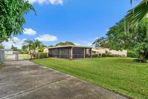 232 NW 15th Street Homestead FL 33030