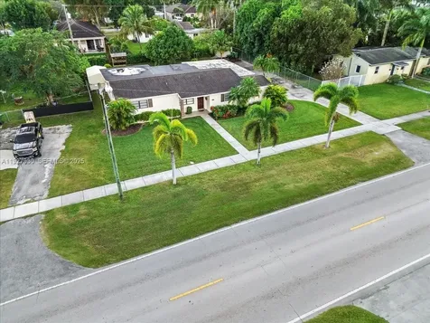 232 NW 15th Street Homestead FL 33030