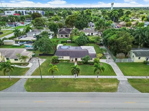 232 NW 15th Street Homestead FL 33030