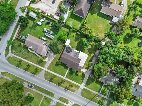 232 NW 15th Street Homestead FL 33030