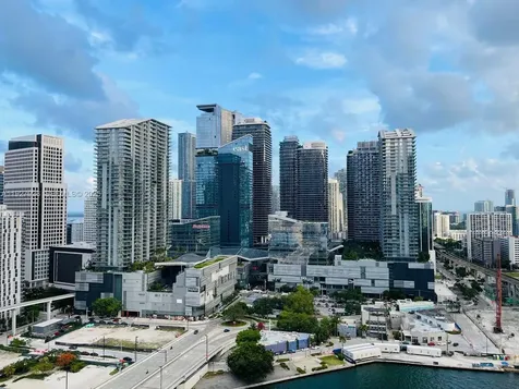 350 S Miami Avenue Miami FL 33130