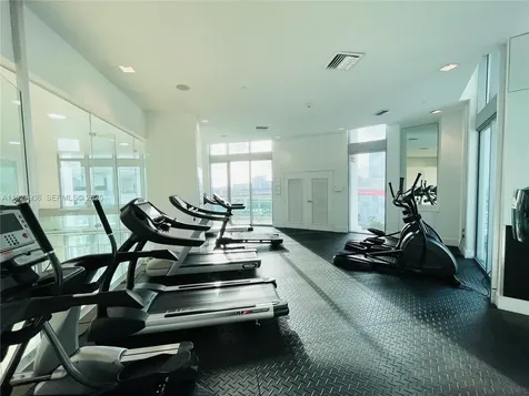 350 S Miami Avenue Miami FL 33130