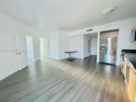 350 S Miami Avenue Miami FL 33130