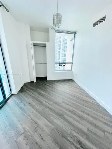 350 S Miami Avenue Miami FL 33130