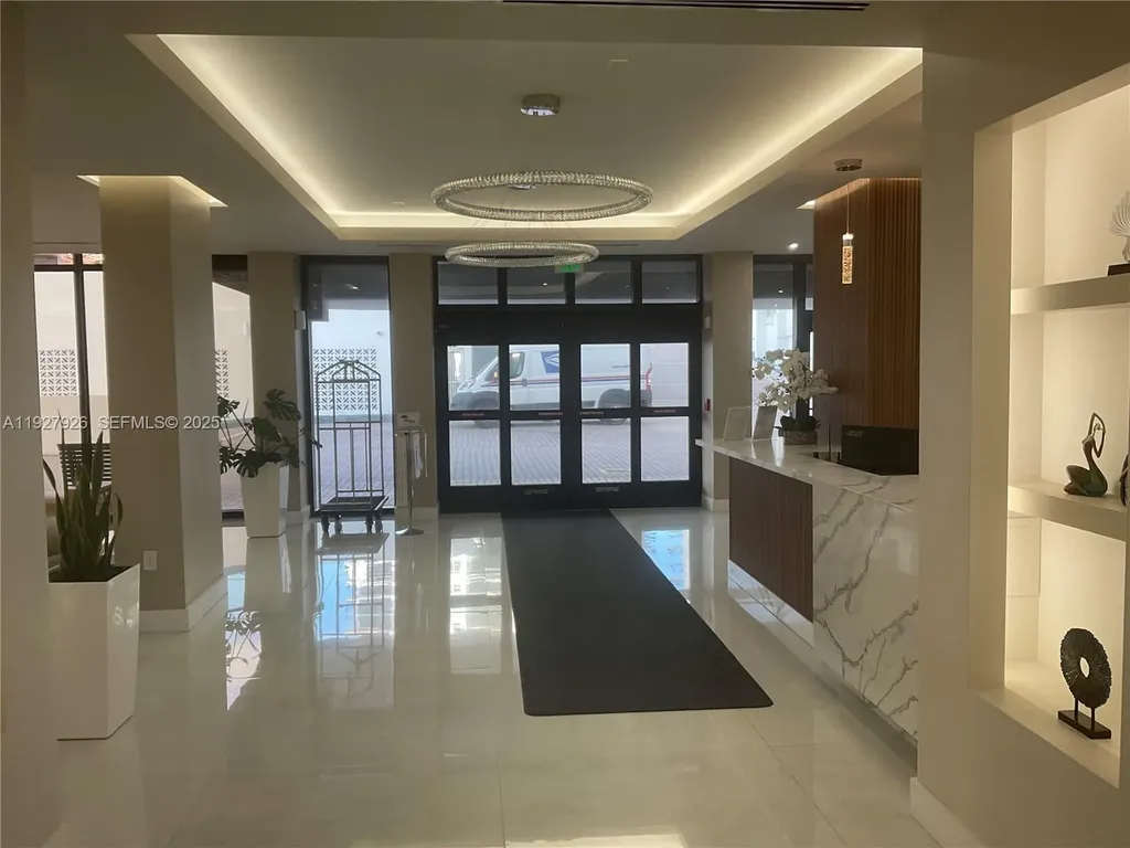 2401 S Ocean Drive Hollywood FL 33019