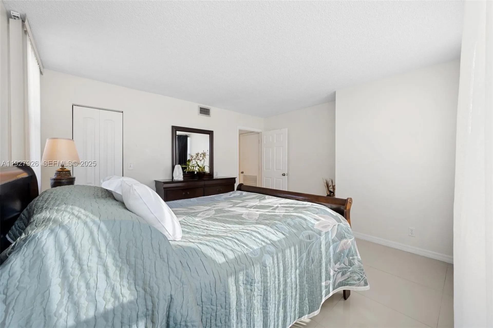 2401 S Ocean Drive Hollywood FL 33019