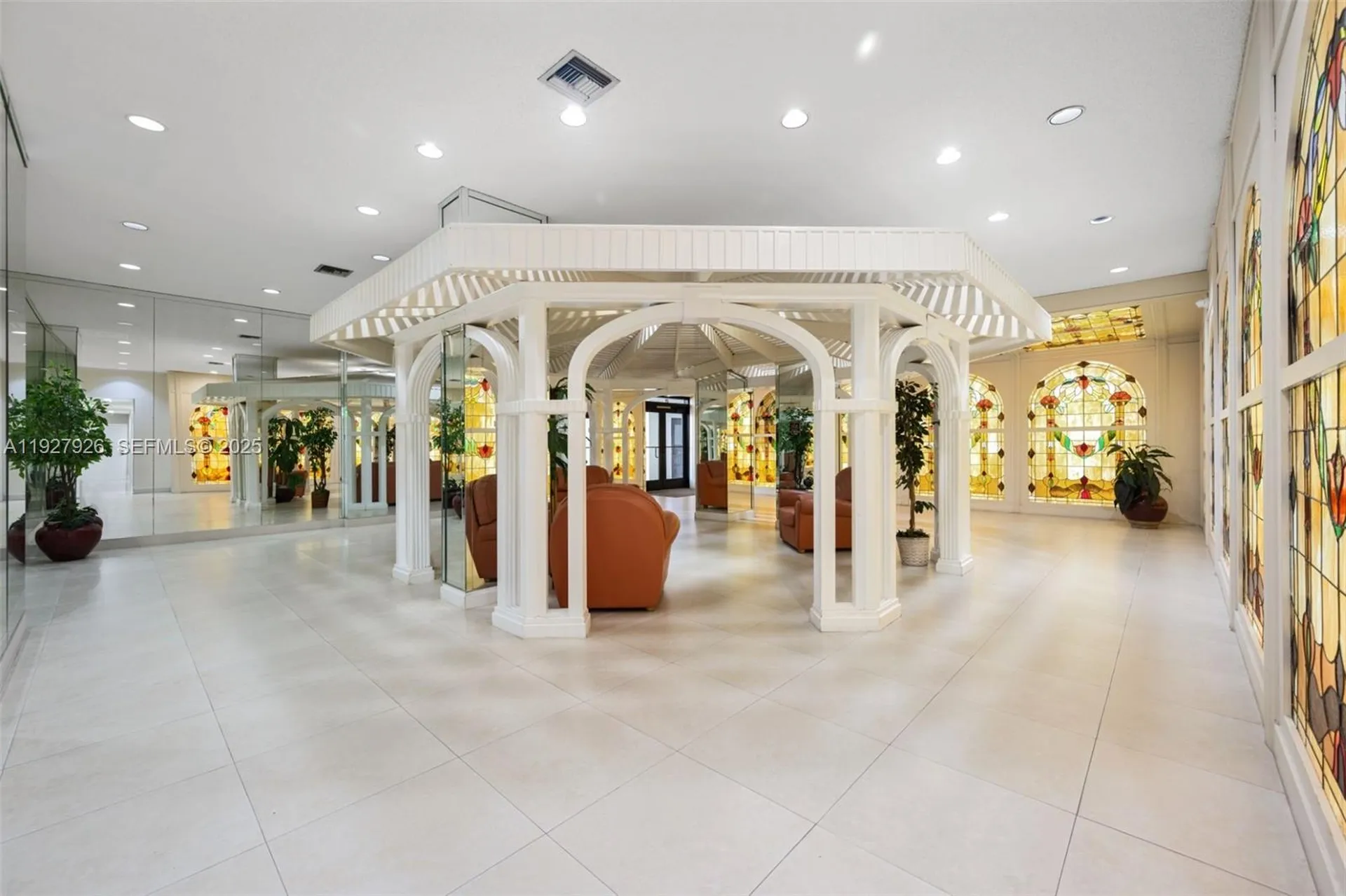 2401 S Ocean Drive Hollywood FL 33019