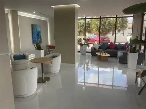 2401 S Ocean Drive Hollywood FL 33019