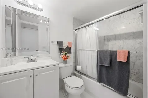 2401 S Ocean Drive Hollywood FL 33019
