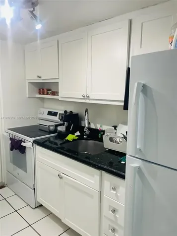 335 Collins Avenue Miami Beach FL 33139