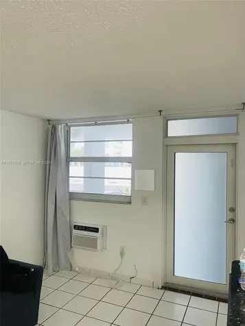 335 Collins Avenue Miami Beach FL 33139