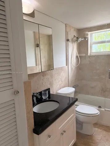 335 Collins Avenue Miami Beach FL 33139