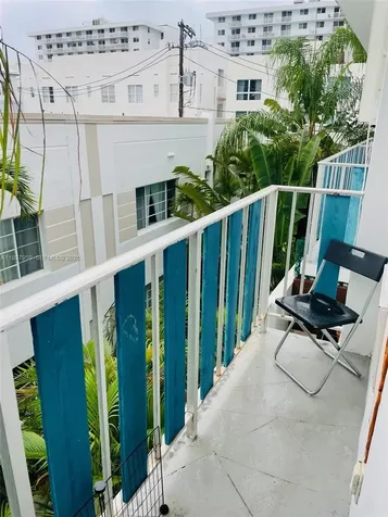 335 Collins Avenue Miami Beach FL 33139