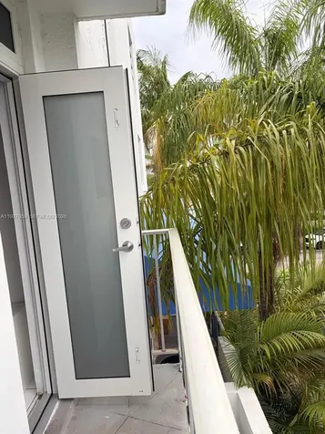 335 Collins Avenue Miami Beach FL 33139