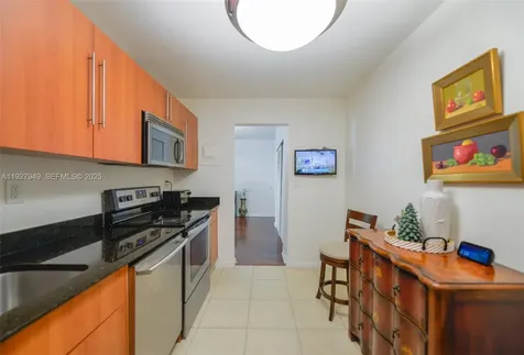 3000 S Ocean Drive Hollywood FL 33019