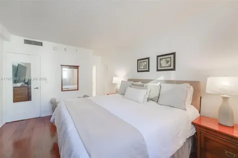 3000 S Ocean Drive Hollywood FL 33019