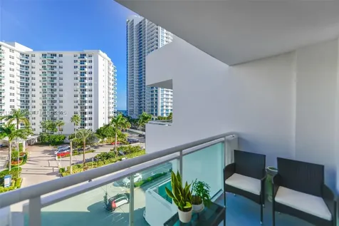 3000 S Ocean Drive Hollywood FL 33019