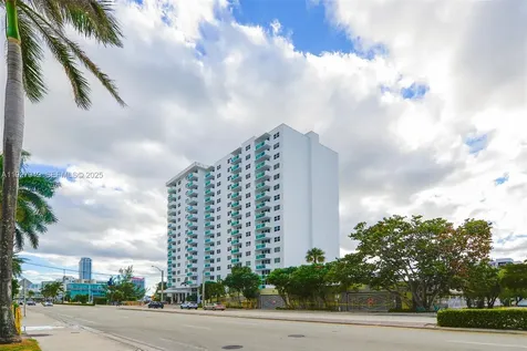 3000 S Ocean Drive Hollywood FL 33019