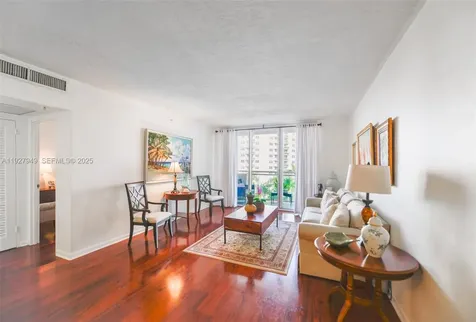 3000 S Ocean Drive Hollywood FL 33019