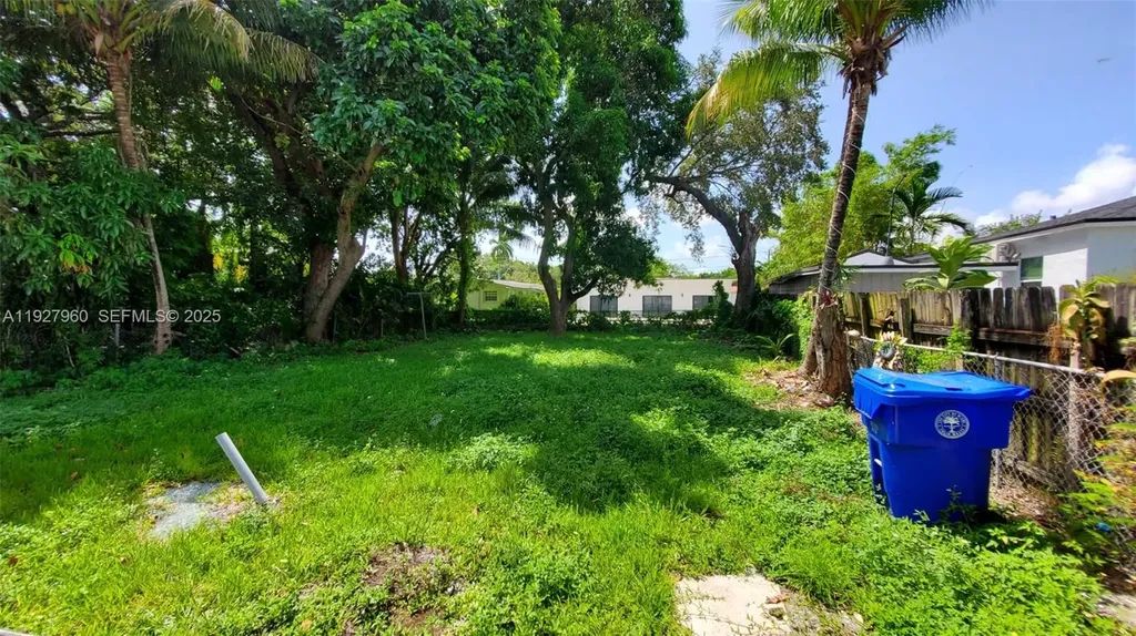 560 NW 53rd Street Miami FL 33127