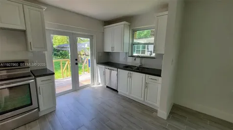 560 NW 53rd Street Miami FL 33127