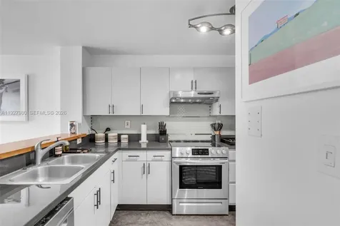 1401 Bay Road Miami Beach FL 33139