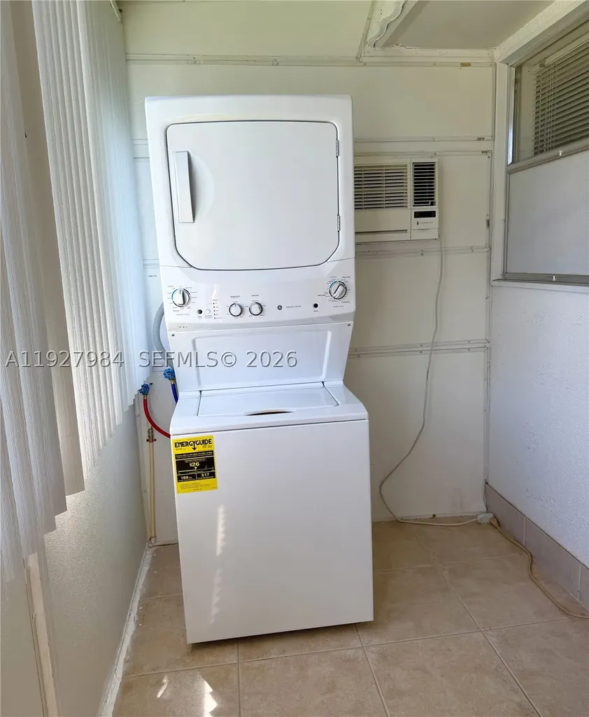 293 Seville M Delray Beach FL 33446