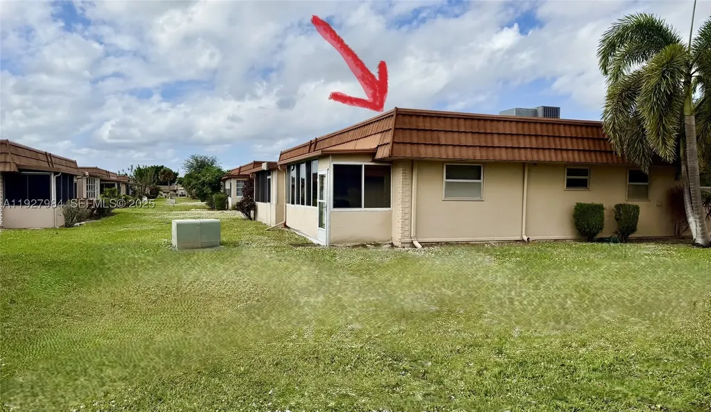 293 Seville M Delray Beach FL 33446