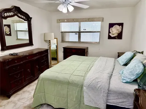 293 Seville M Delray Beach FL 33446