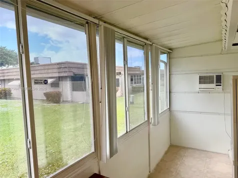 293 Seville M Delray Beach FL 33446