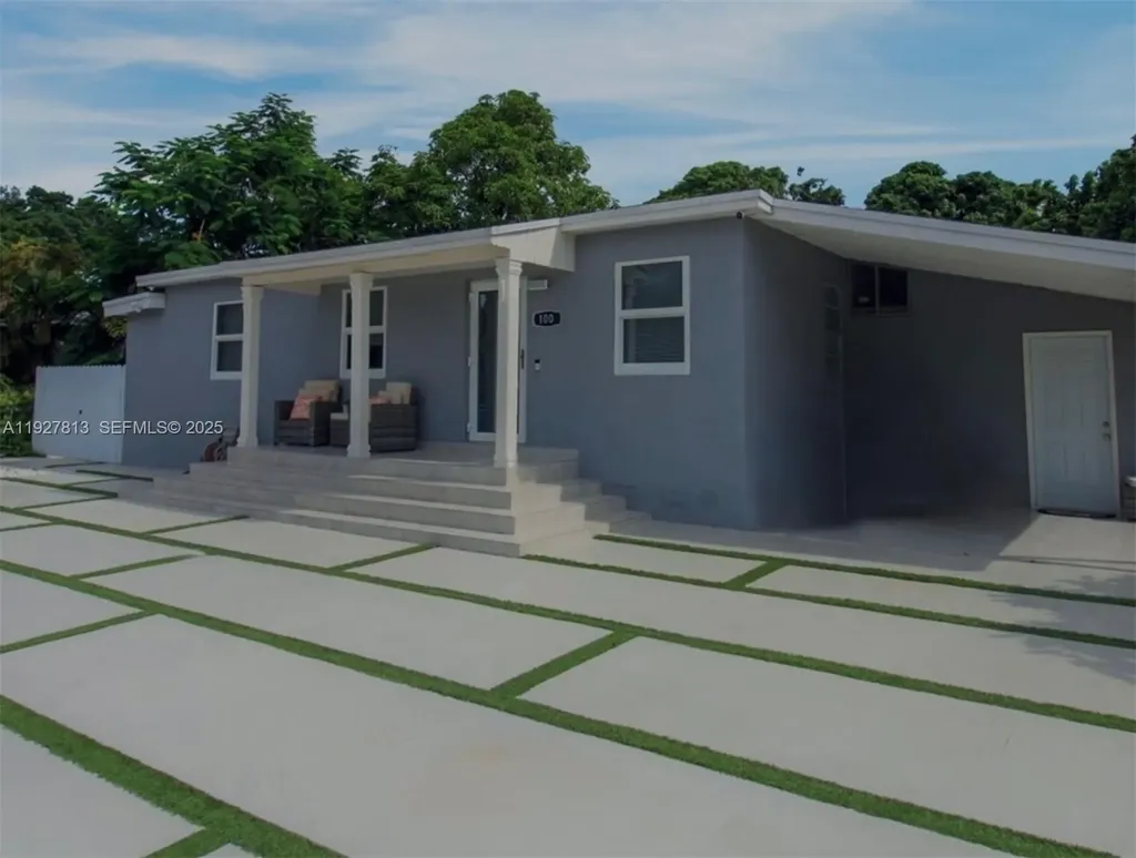 100 NE 171st Terrace Miami FL 33162