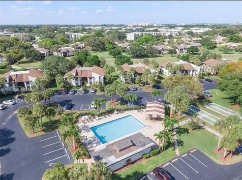 9431 Live Oak Place Davie FL 33324