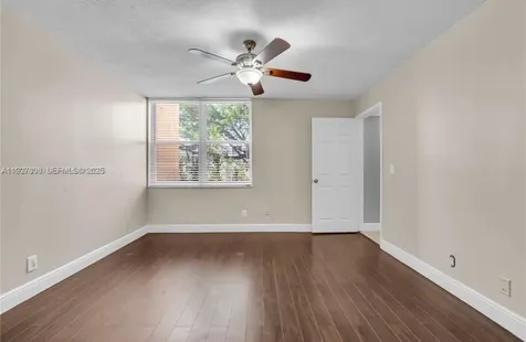 9431 Live Oak Place Davie FL 33324