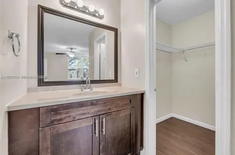 9431 Live Oak Place Davie FL 33324