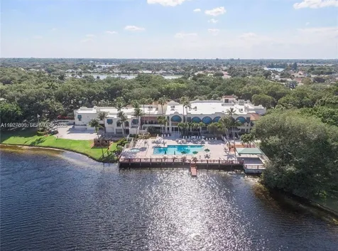 9431 Live Oak Place Davie FL 33324