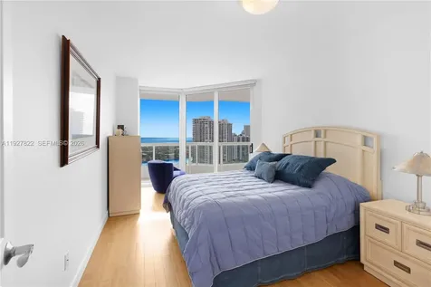 21055 Yacht Club Drive Aventura FL 33180