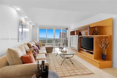 21055 Yacht Club Drive Aventura FL 33180