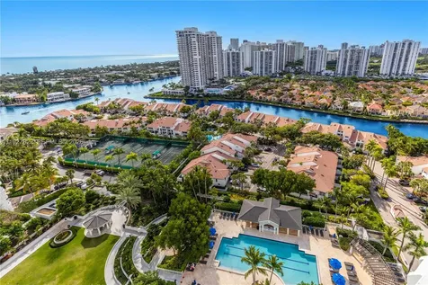 21055 Yacht Club Drive Aventura FL 33180